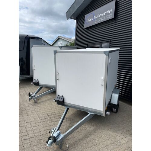 Nye lukkede cargo trailere