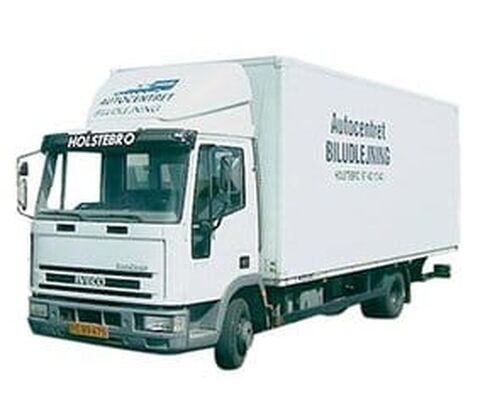 Gruppe 8 – lukket vogn med alukasse og lift