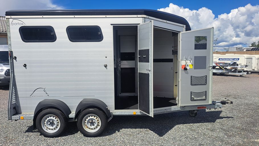 Ny Viking FREYA trailer med presenning og næsehjul