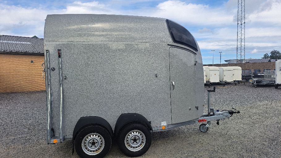 Ny Viking FREYA trailer med presenning og næsehjul